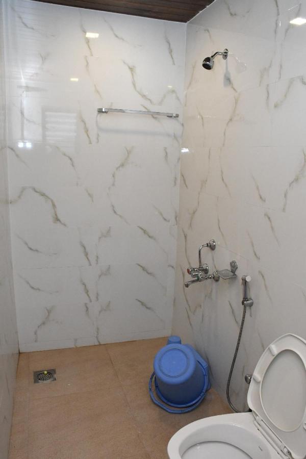 Hotel Sai Shatabdi Shirdi Camera foto